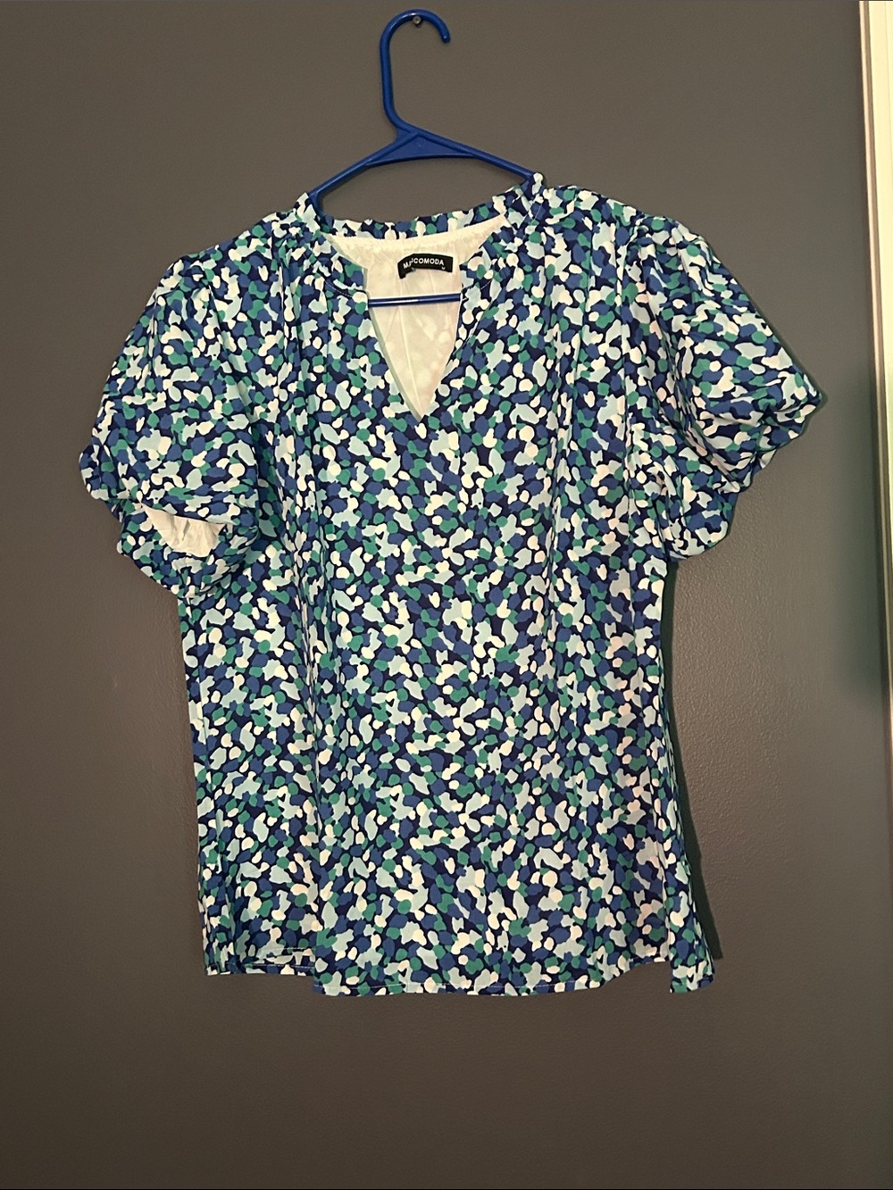 Vero Moda Blue Printed V-Neck Puff Sleeve Blouse